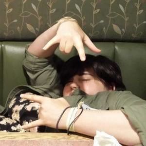 Meet your Posher, Clare